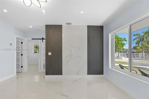 11805 SW 185th Street Miami FL 33177