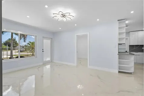 11805 SW 185th Street Miami FL 33177