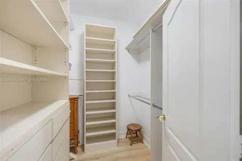 18450 NE 30th Place Aventura FL 33160