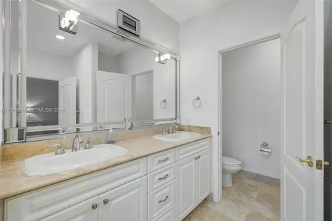 18450 NE 30th Place Aventura FL 33160