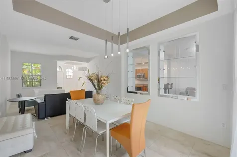 18450 NE 30th Place Aventura FL 33160