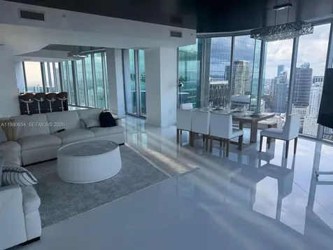 200 Biscayne Boulevard Way Miami FL 33131