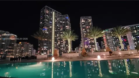 200 Biscayne Boulevard Way Miami FL 33131