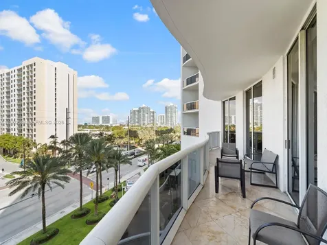 15901 Collins Avenue Sunny Isles Beach FL 33160