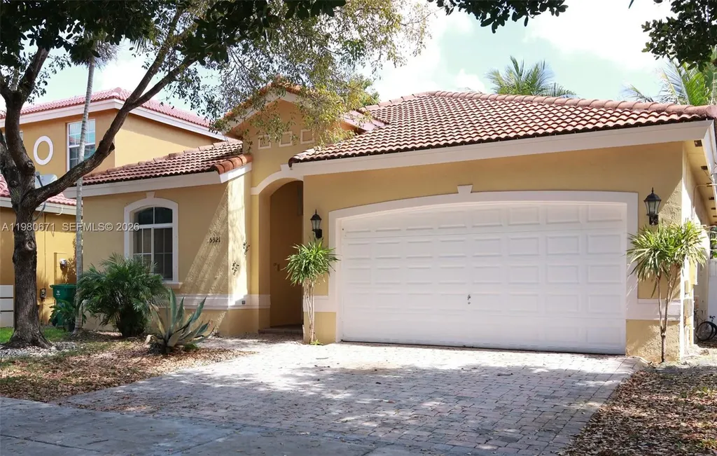 5321 SW 130th Terrace Miramar FL 33027