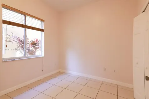 5321 SW 130th Terrace Miramar FL 33027