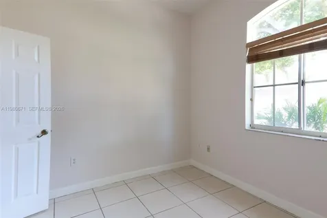 5321 SW 130th Terrace Miramar FL 33027