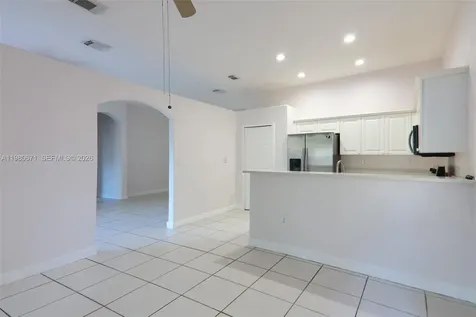 5321 SW 130th Terrace Miramar FL 33027