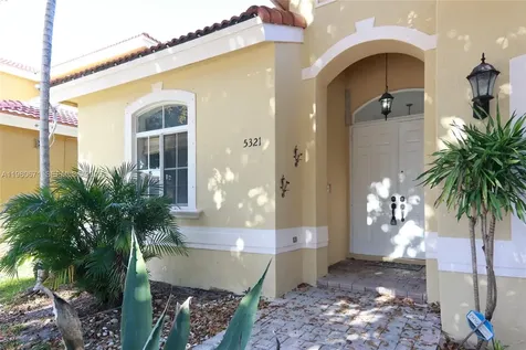 5321 SW 130th Terrace Miramar FL 33027