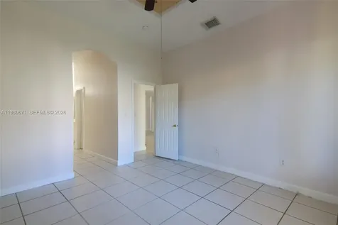 5321 SW 130th Terrace Miramar FL 33027