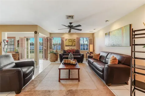 14952 SW 149th Street Miami FL 33196