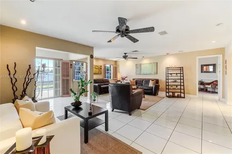 14952 SW 149th Street Miami FL 33196