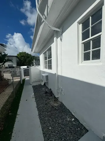 Miami Beach FL 33141