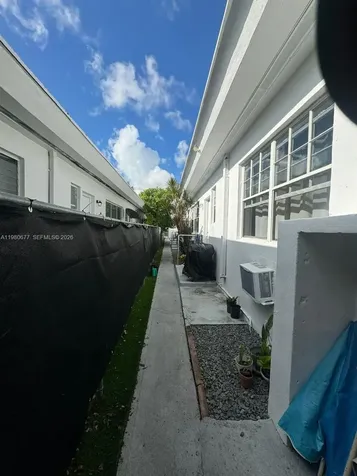 Miami Beach FL 33141