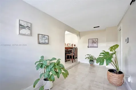 2258 SW 15th Street Miami FL 33145
