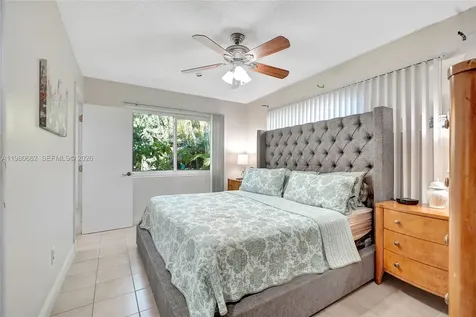 2258 SW 15th Street Miami FL 33145