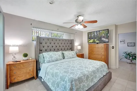 2258 SW 15th Street Miami FL 33145