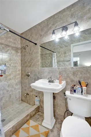 2258 SW 15th Street Miami FL 33145