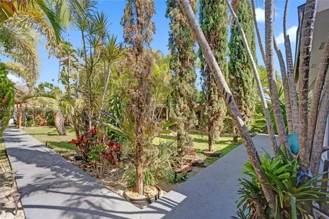 2258 SW 15th Street Miami FL 33145
