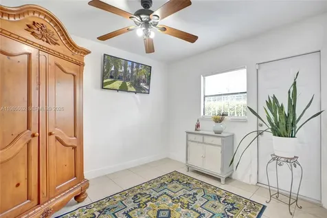 2258 SW 15th Street Miami FL 33145