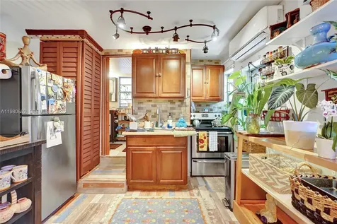2258 SW 15th Street Miami FL 33145