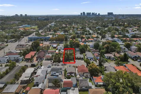 2258 SW 15th Street Miami FL 33145