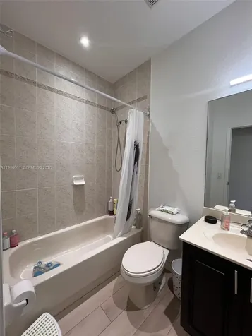 21474 SW 85th Path Cutler Bay FL 33189