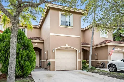 21474 SW 85th Path Cutler Bay FL 33189