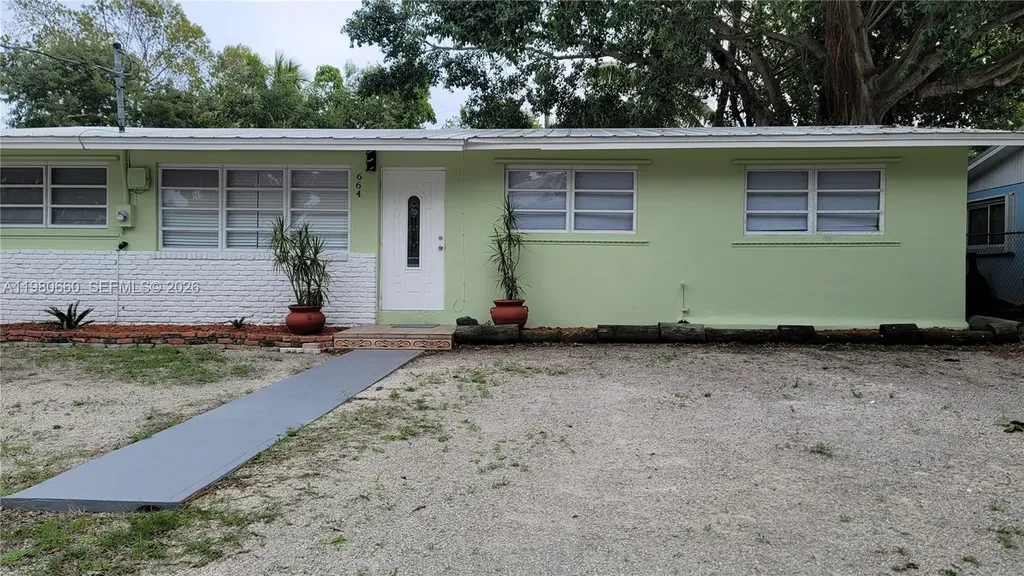 664 Colson Drive Key Largo FL 33037