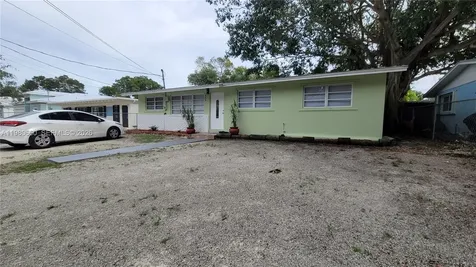 664 Colson Drive Key Largo FL 33037