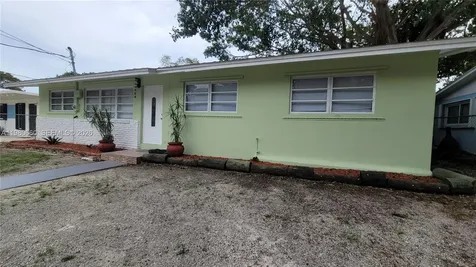 664 Colson Drive Key Largo FL 33037