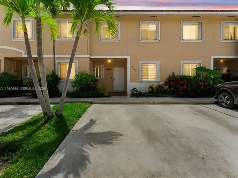 17337 SW 140th Court Miami FL 33177