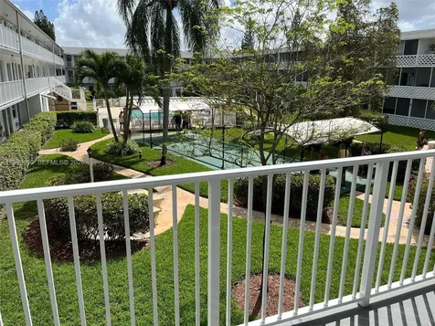 15610 NE 6th Avenue Miami FL 33162