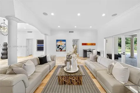 6255 SW 133rd Street Pinecrest FL 33156