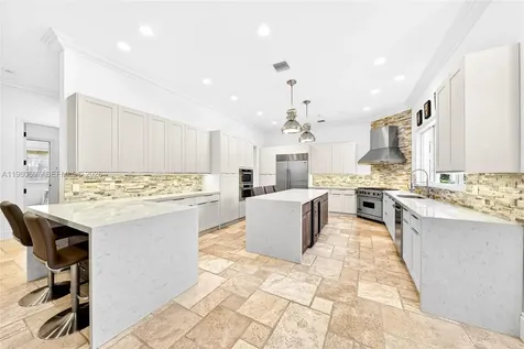 6255 SW 133rd Street Pinecrest FL 33156