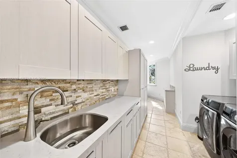 6255 SW 133rd Street Pinecrest FL 33156