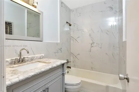 820 SW 11th Avenue Hallandale Beach FL 33009