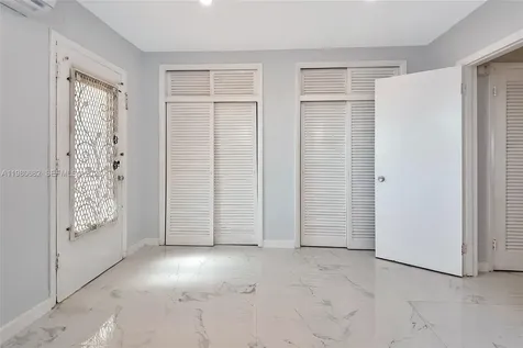 820 SW 11th Avenue Hallandale Beach FL 33009