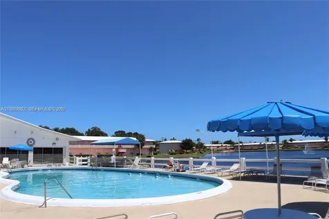 820 SW 11th Avenue Hallandale Beach FL 33009