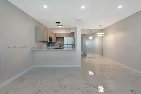 820 SW 11th Avenue Hallandale Beach FL 33009