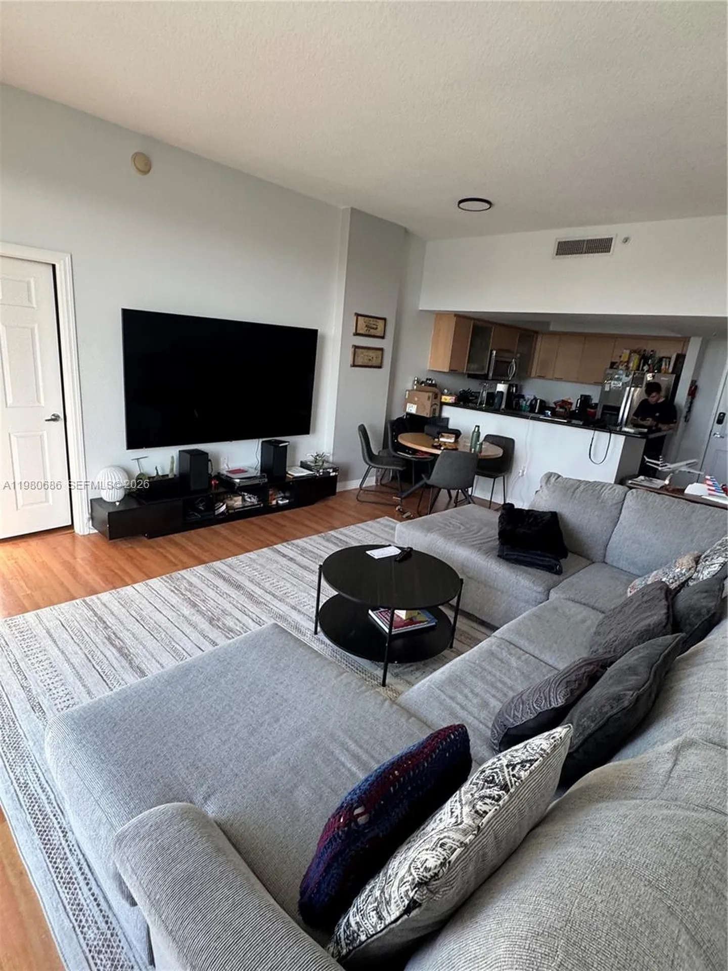 140 S Dixie Highway Hollywood FL 33020