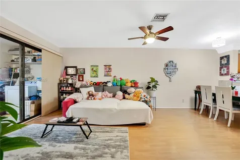 3777 NW 78th Avenue Davie FL 33024