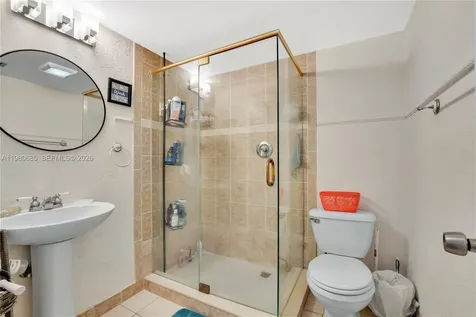 3777 NW 78th Avenue Davie FL 33024