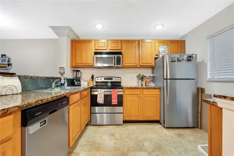 3777 NW 78th Avenue Davie FL 33024