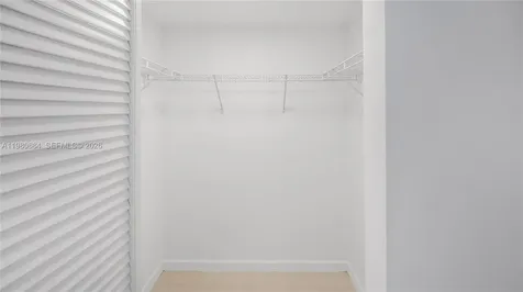 325 S Biscayne Boulevard Miami FL 33131