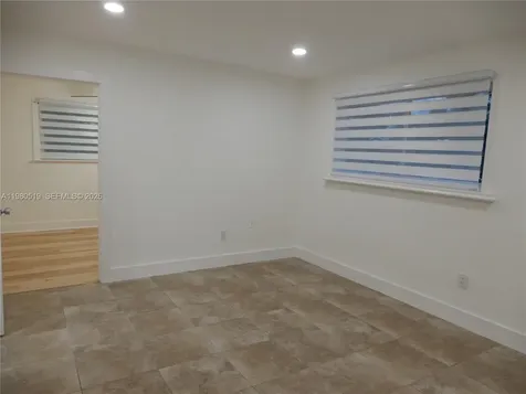 19901 SW 92nd Avenue Cutler Bay FL 33157