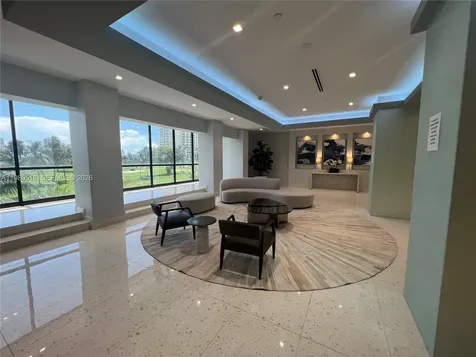 20335 W Country Club Drive Aventura FL 33180