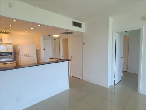 20335 W Country Club Drive Aventura FL 33180