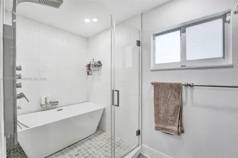 1015 S 14th Avenue Hollywood FL 33020