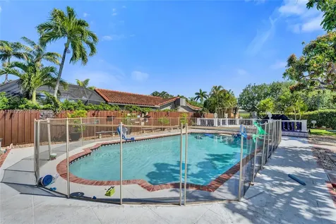 1015 S 14th Avenue Hollywood FL 33020